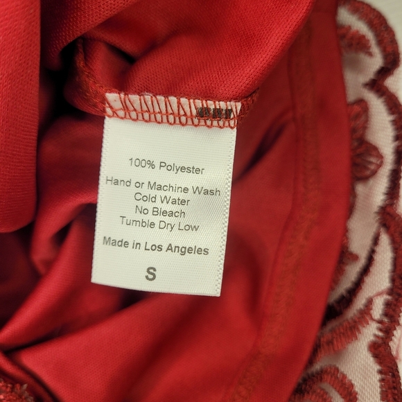 Lucy in the Sky Merlot Bel-air Pearl Lace Embroidered Beaded Floral Mini Skirt S - Picture 9 of 10